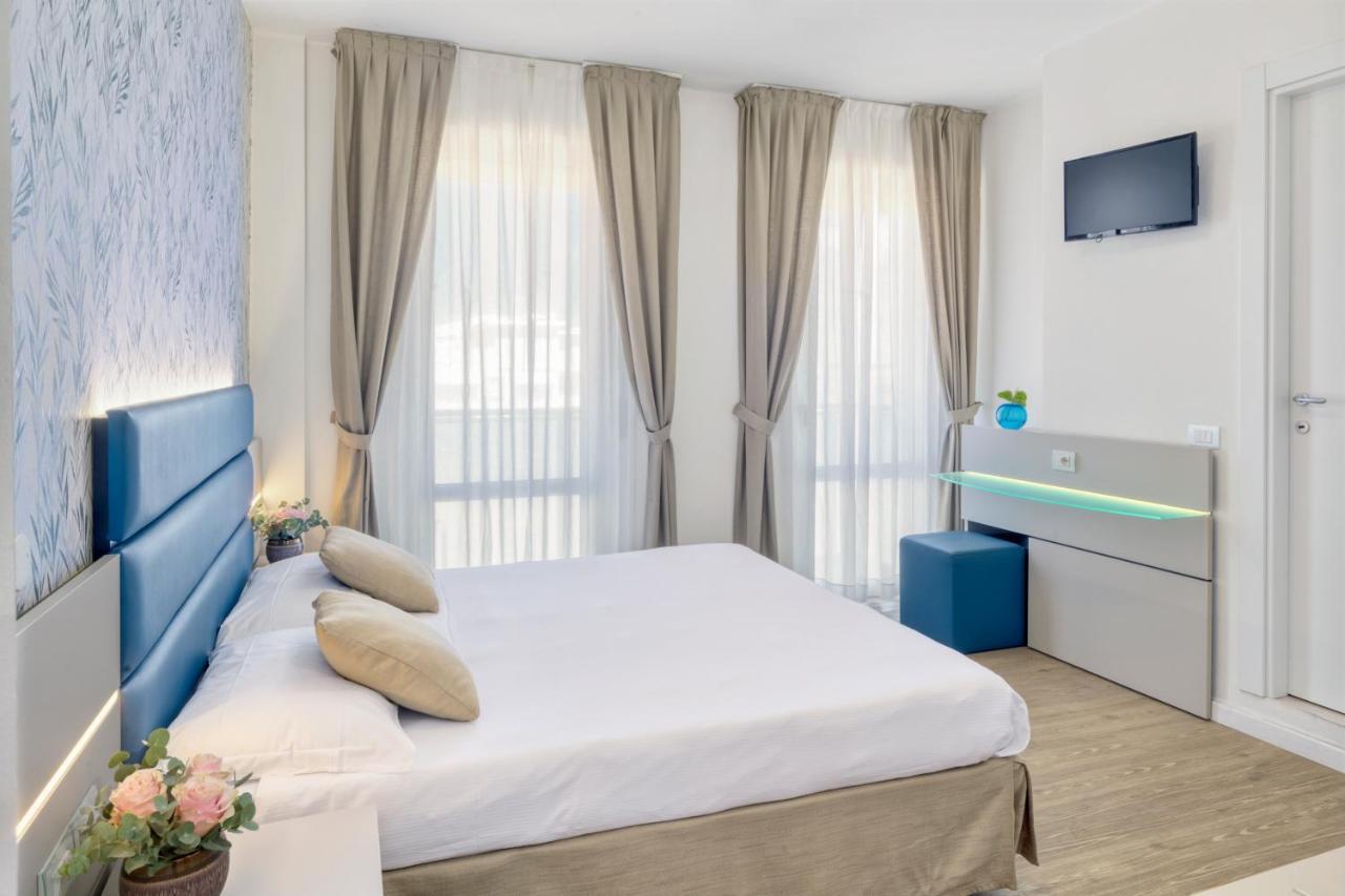 Astoria 4*