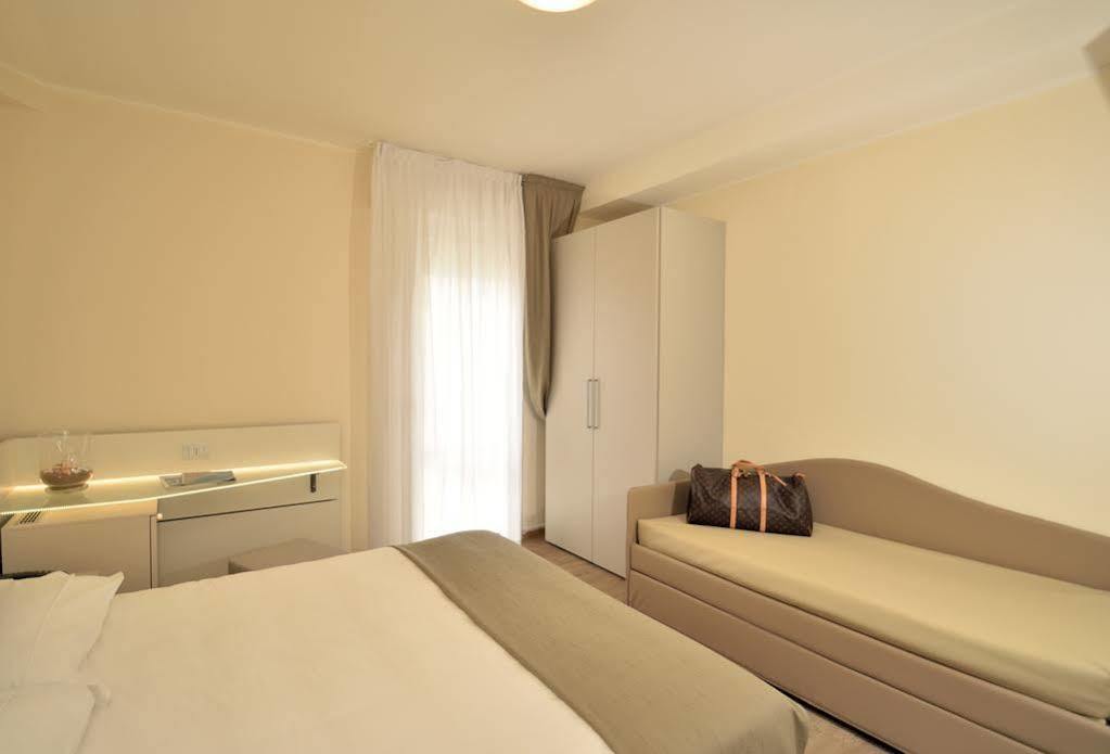 Astoria Hotel